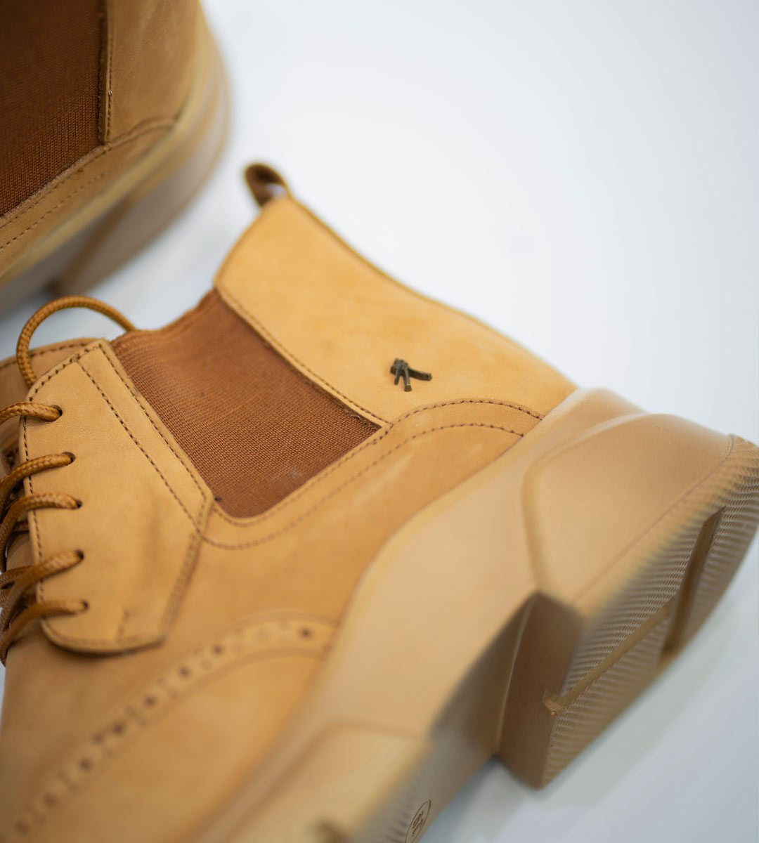 بوت زنانه کد 818