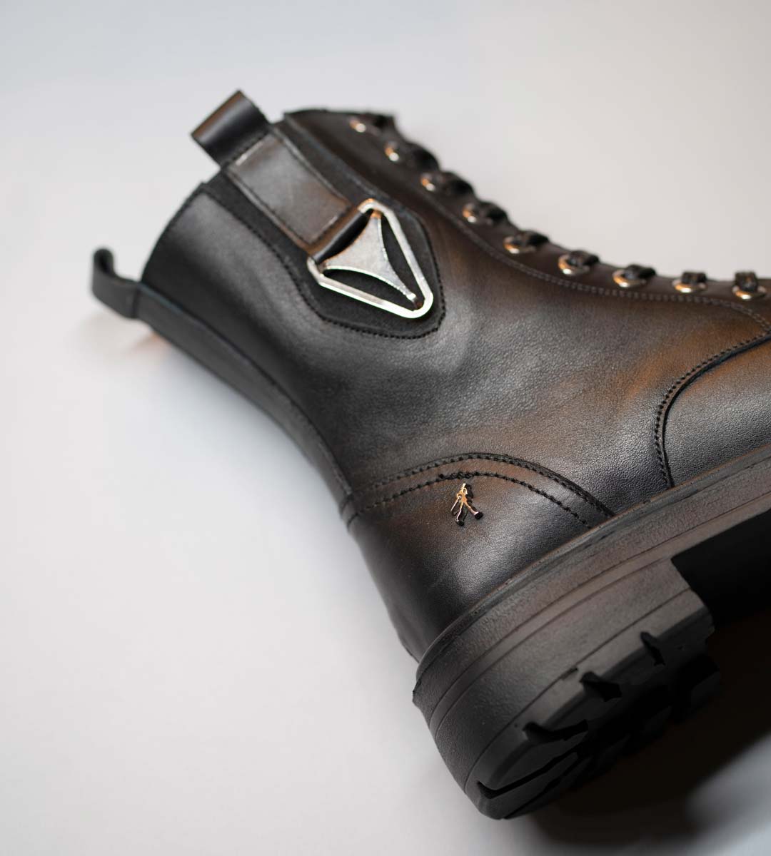 بوت زنانه کد 943