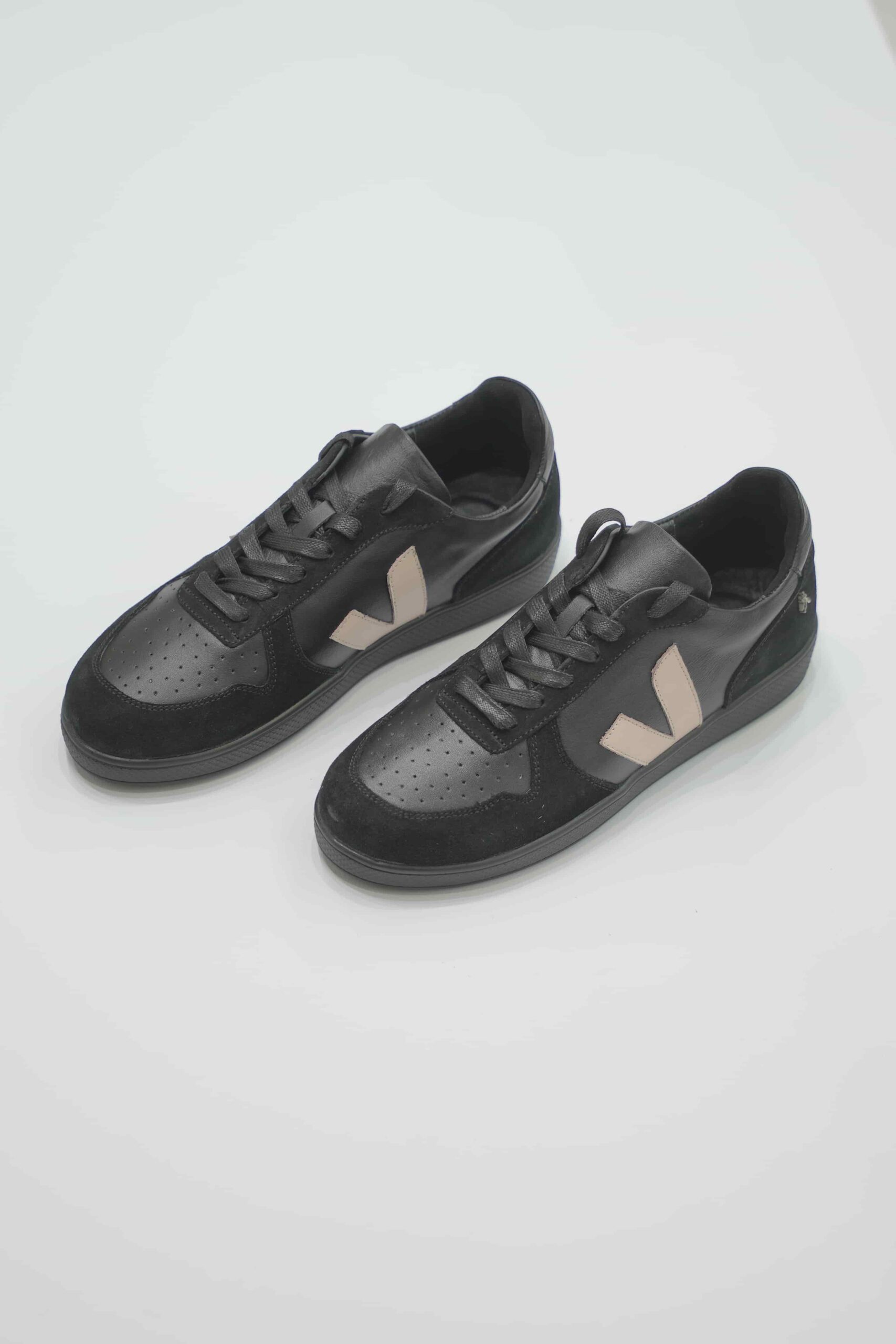 کفش اسپرت زنانه کد 1000