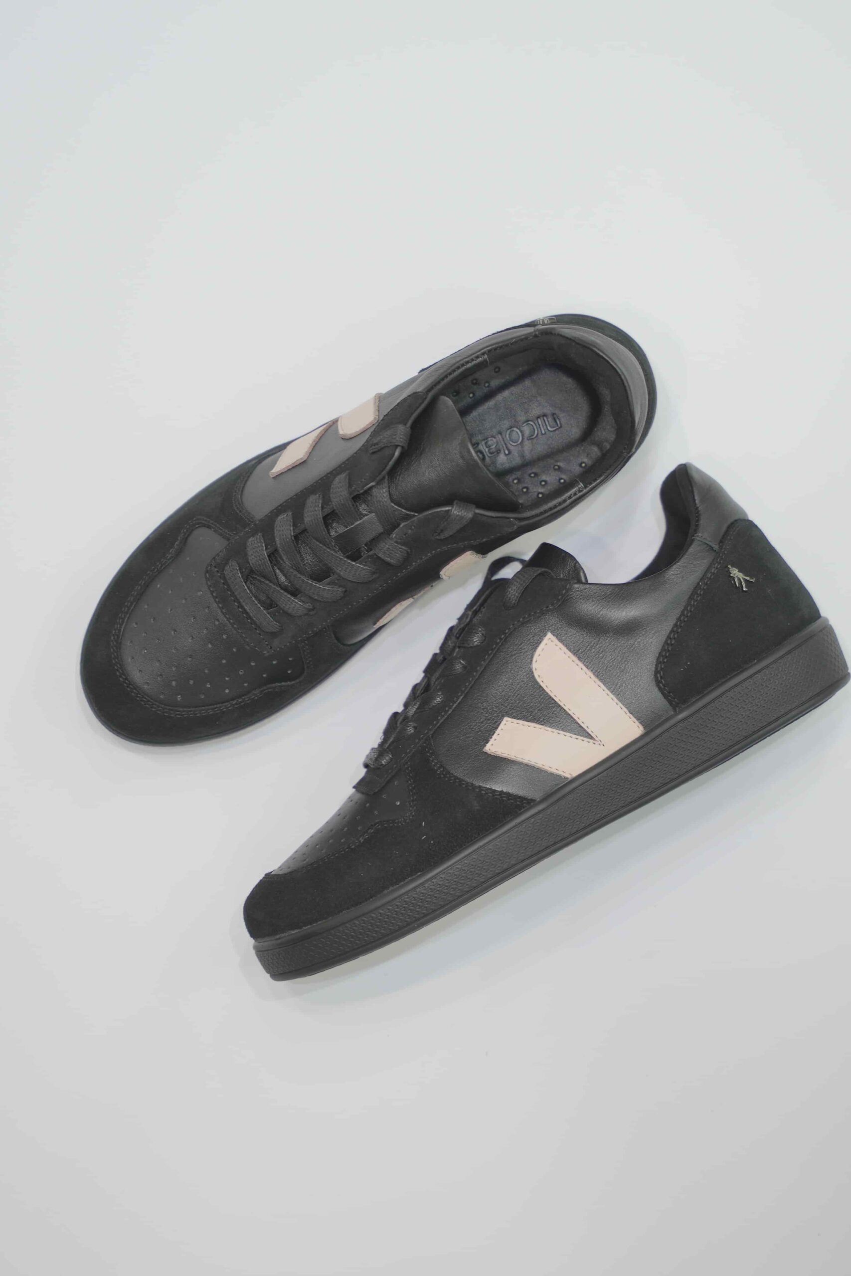 کفش اسپرت زنانه کد 1000