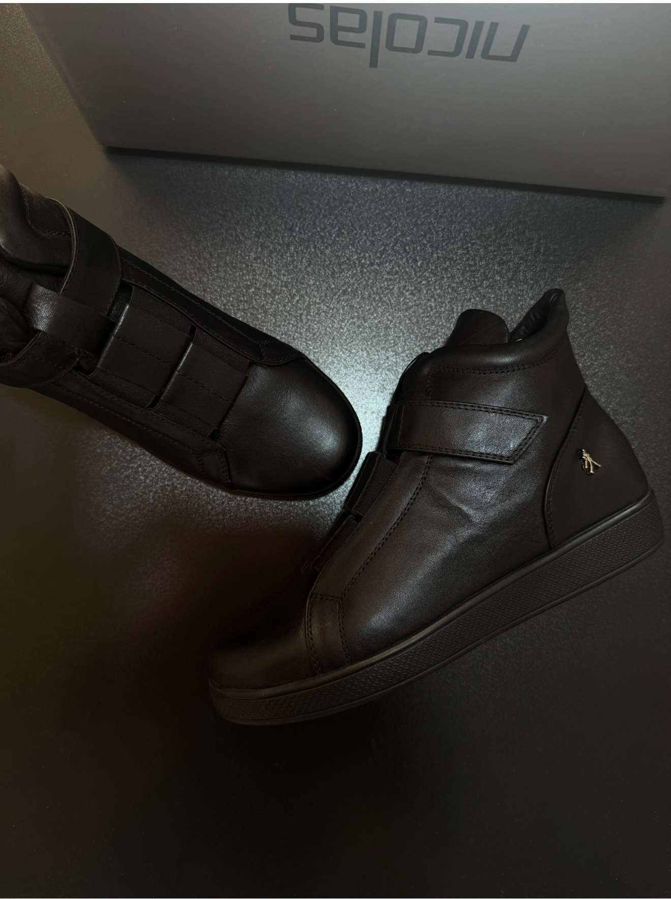 نیم بوت نیکلاس کد 1065